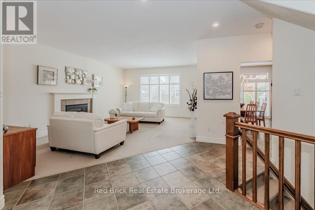 5 BRIGHT LANE Image 9