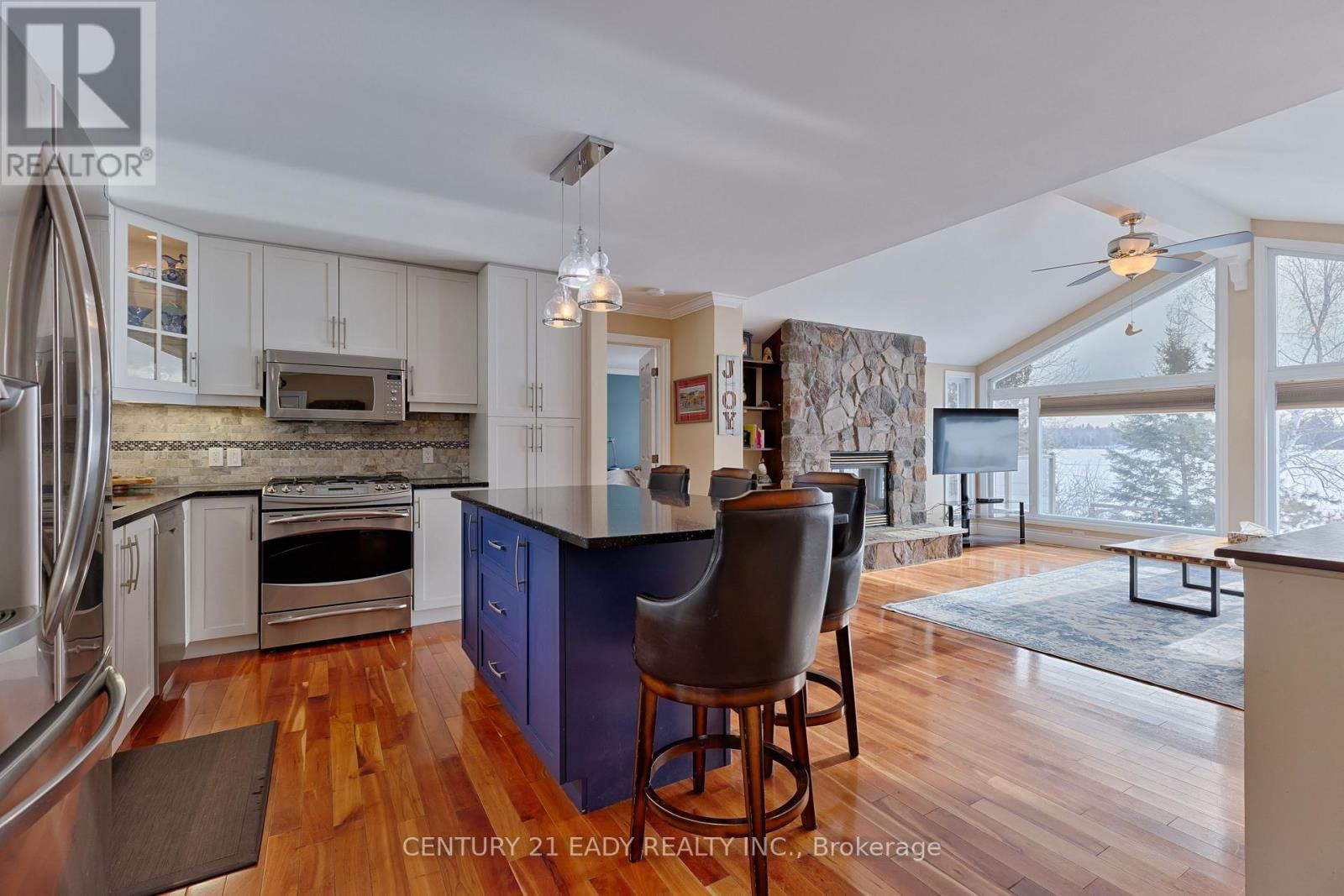 145 APPEL LANE Image 17