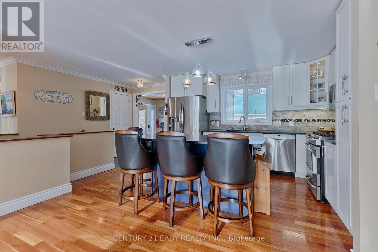 145 APPEL LANE Image 18