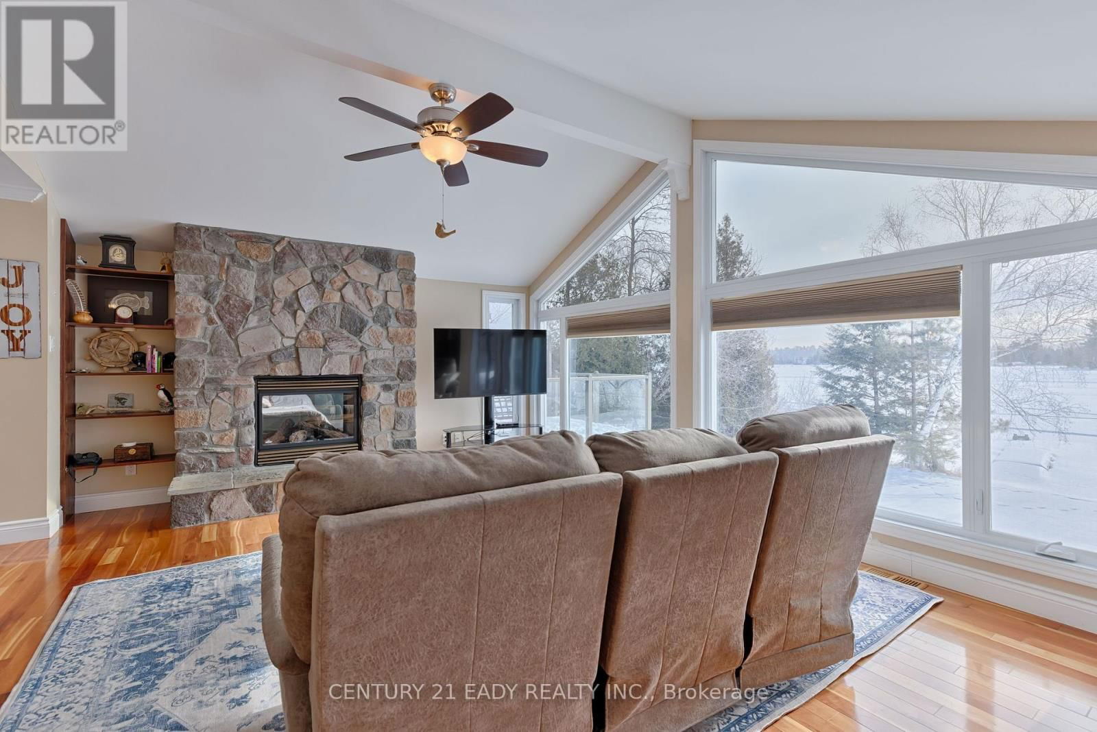 145 APPEL LANE Image 22