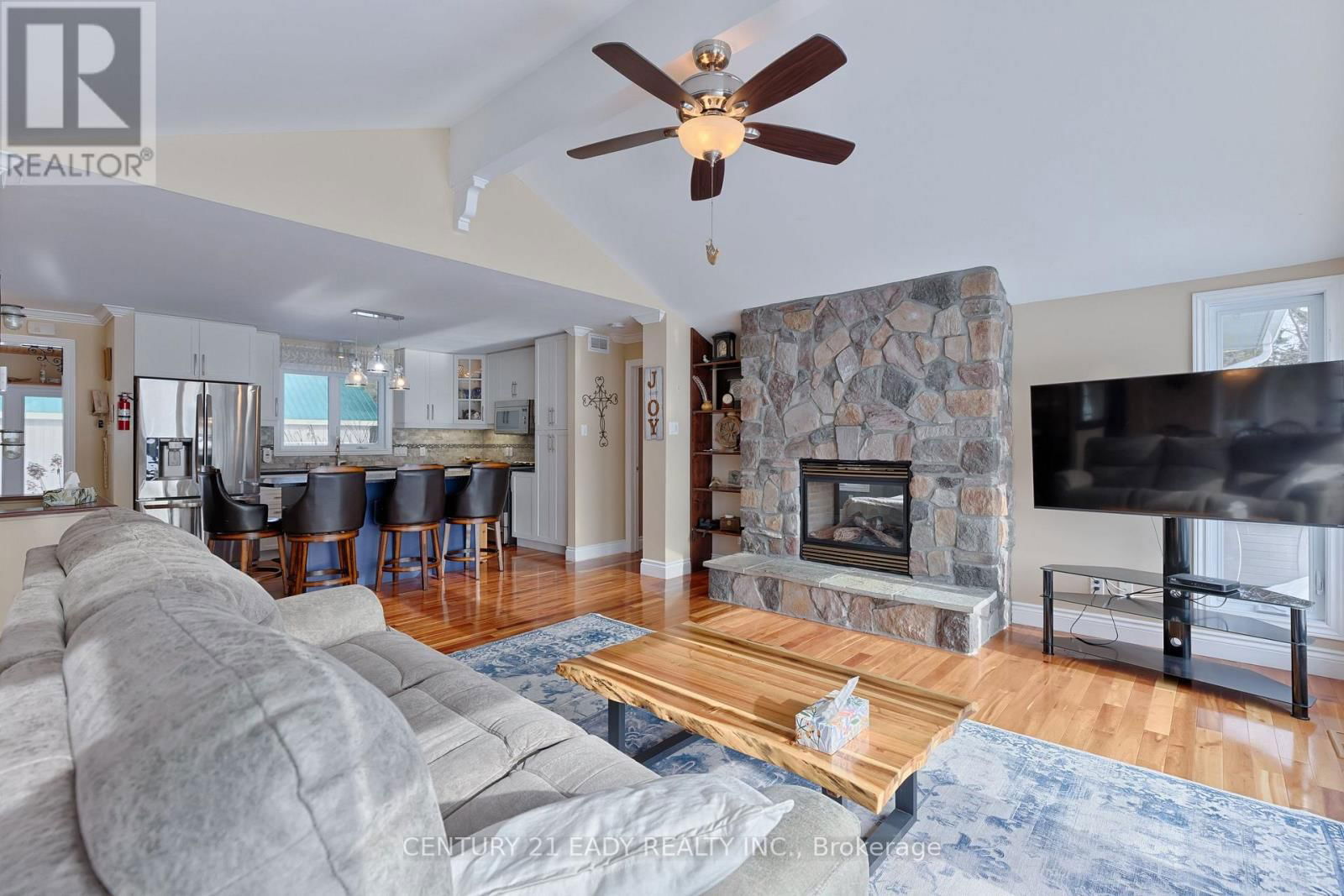 145 APPEL LANE Image 26