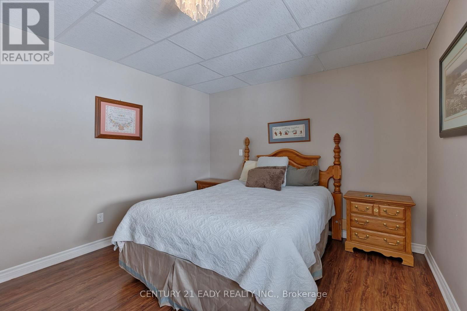 145 APPEL LANE Image 38