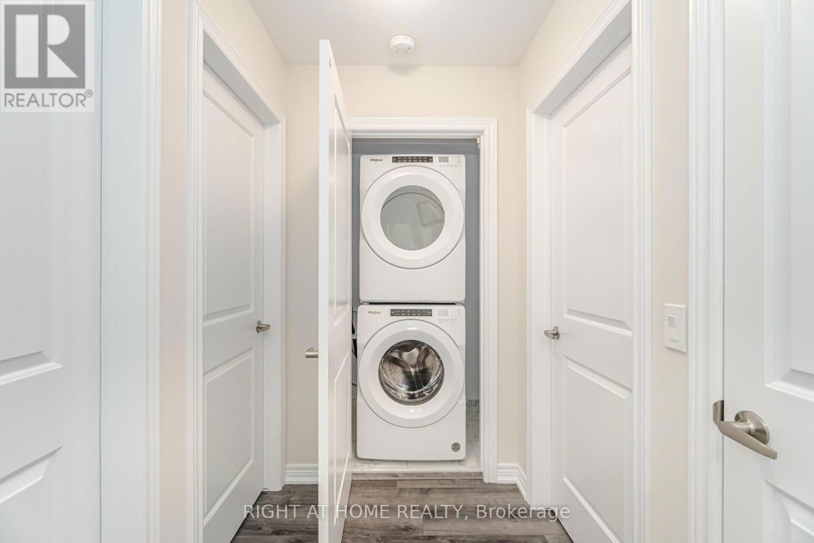 44 - 19 PICARDY DRIVE Image 35