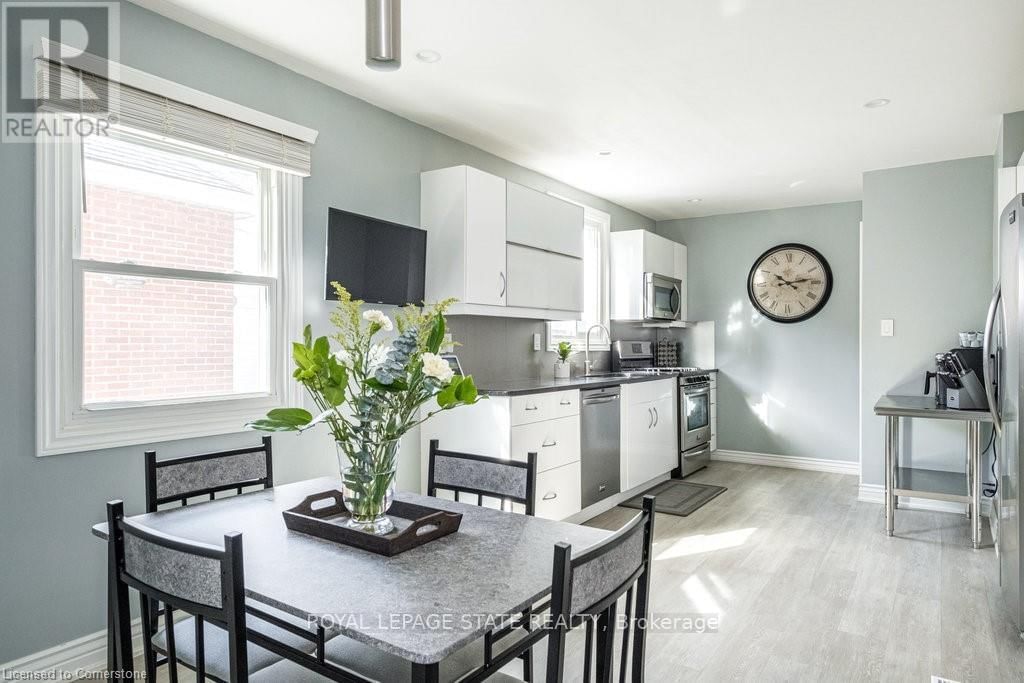 134 CRAIGROYSTON ROAD Image 14