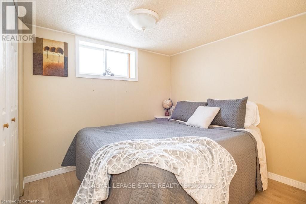 134 CRAIGROYSTON ROAD Image 33