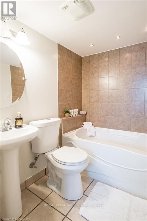 134 CRAIGROYSTON ROAD Image 34