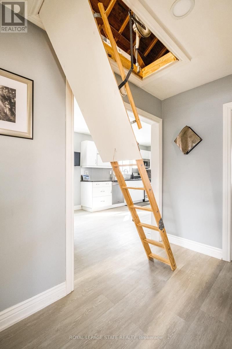 134 CRAIGROYSTON ROAD Image 36