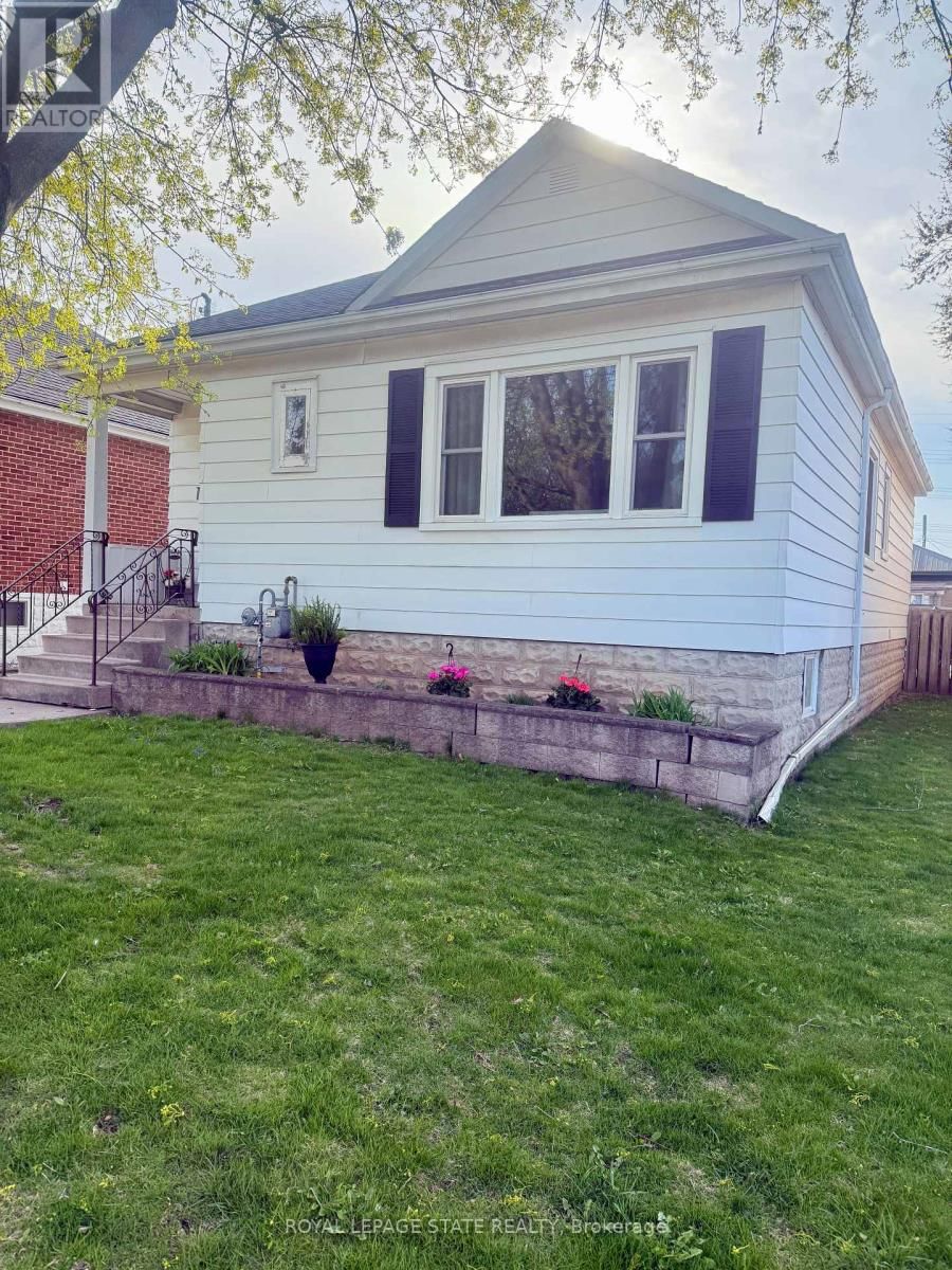 134 CRAIGROYSTON ROAD Image 37