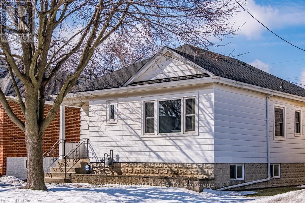 134 CRAIGROYSTON ROAD Image 46