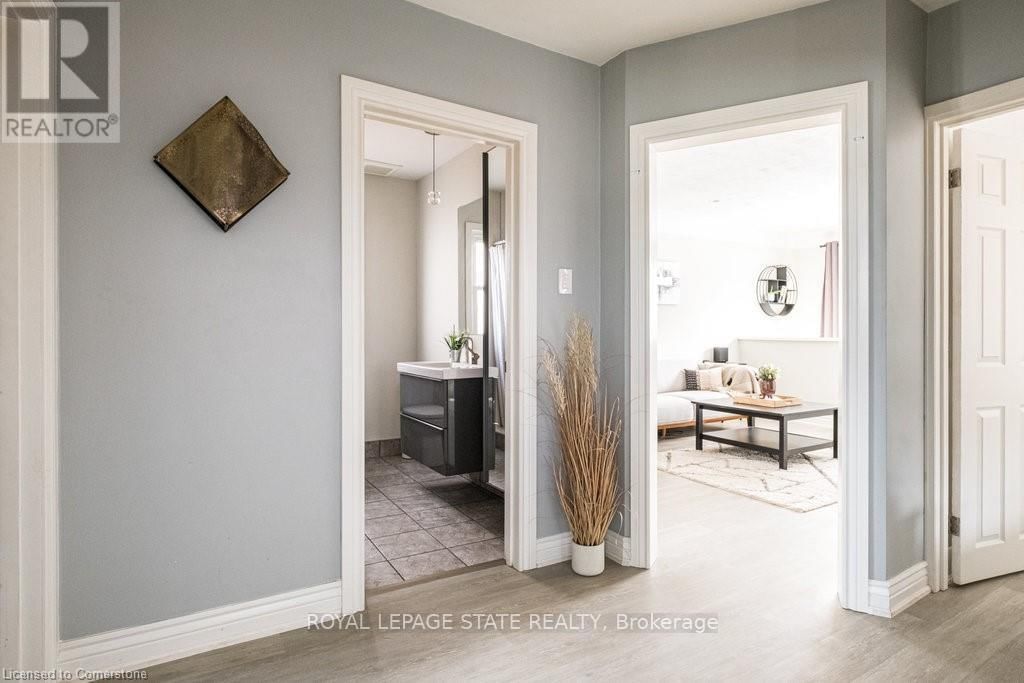 134 CRAIGROYSTON ROAD Image 9