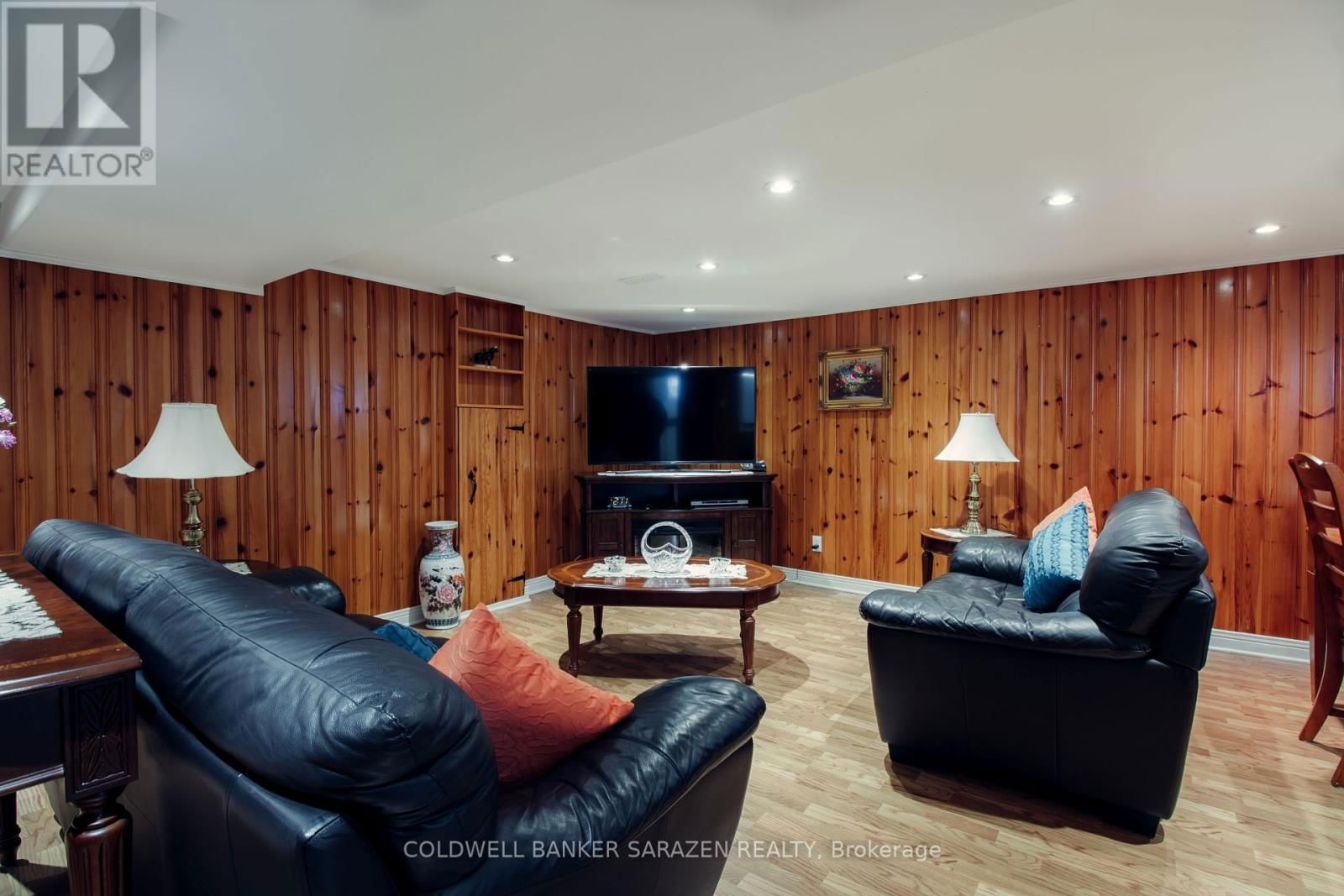 2435 HEATON AVENUE Image 14