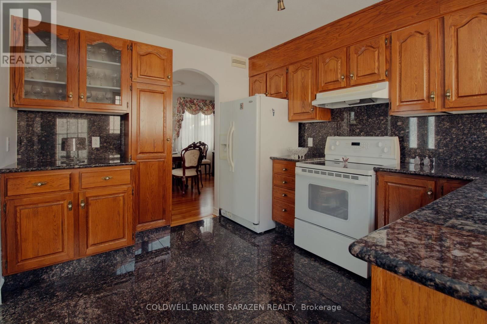 2435 HEATON AVENUE Image 8