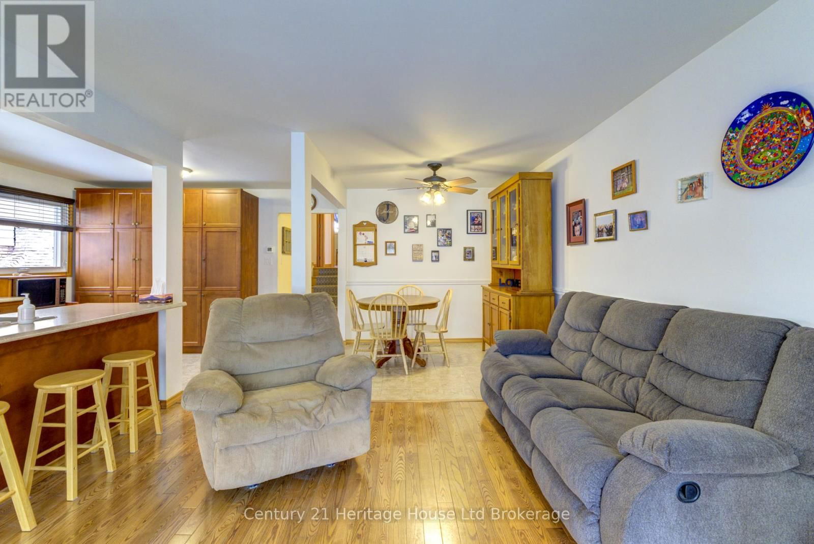 72 MAGNOLIA DRIVE Image 11
