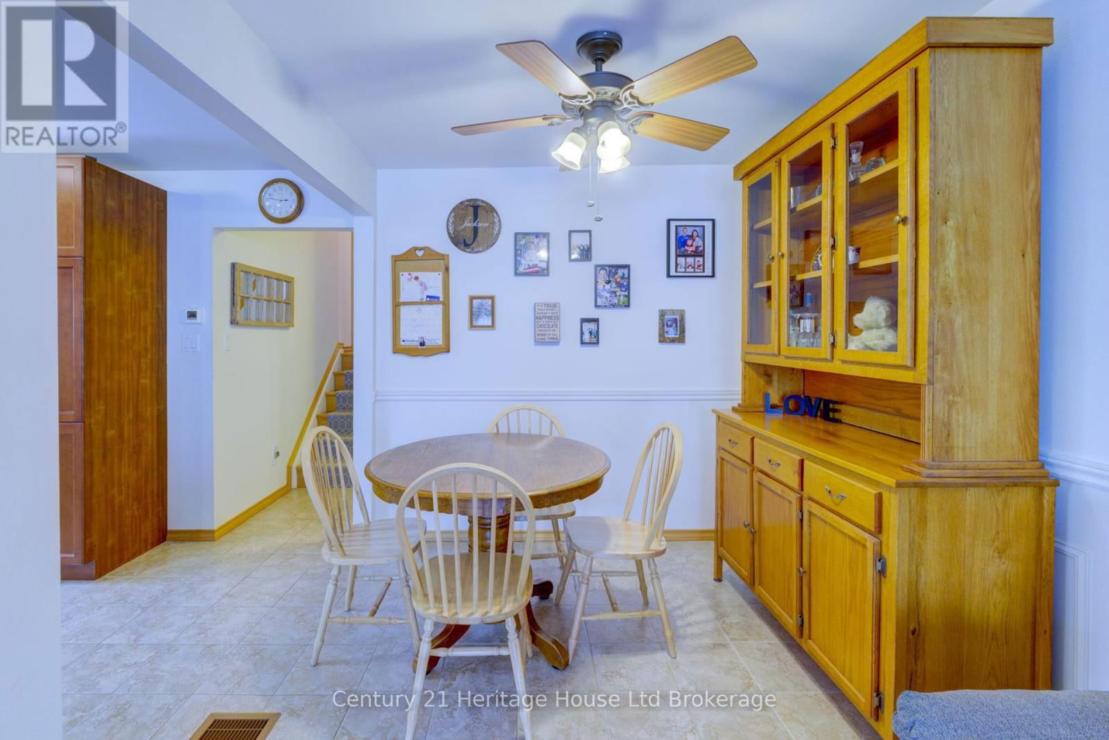 72 MAGNOLIA DRIVE Image 13