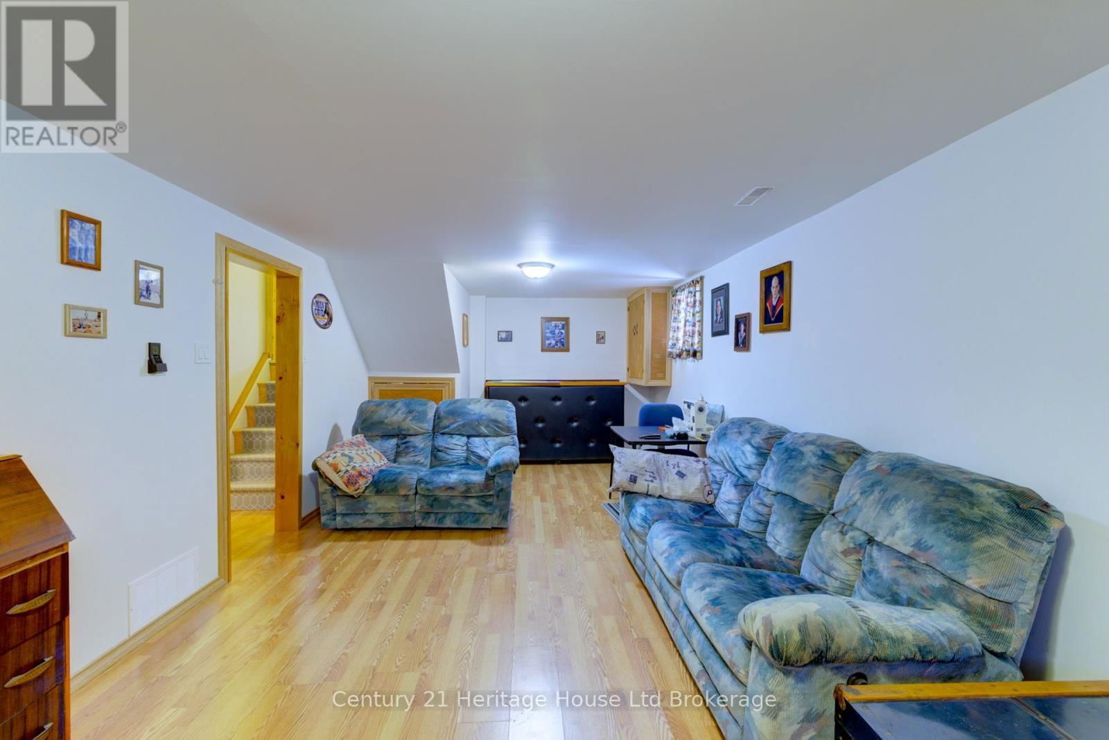 72 MAGNOLIA DRIVE Image 27