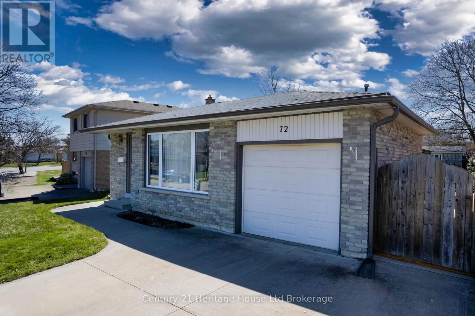72 MAGNOLIA DRIVE Image 3
