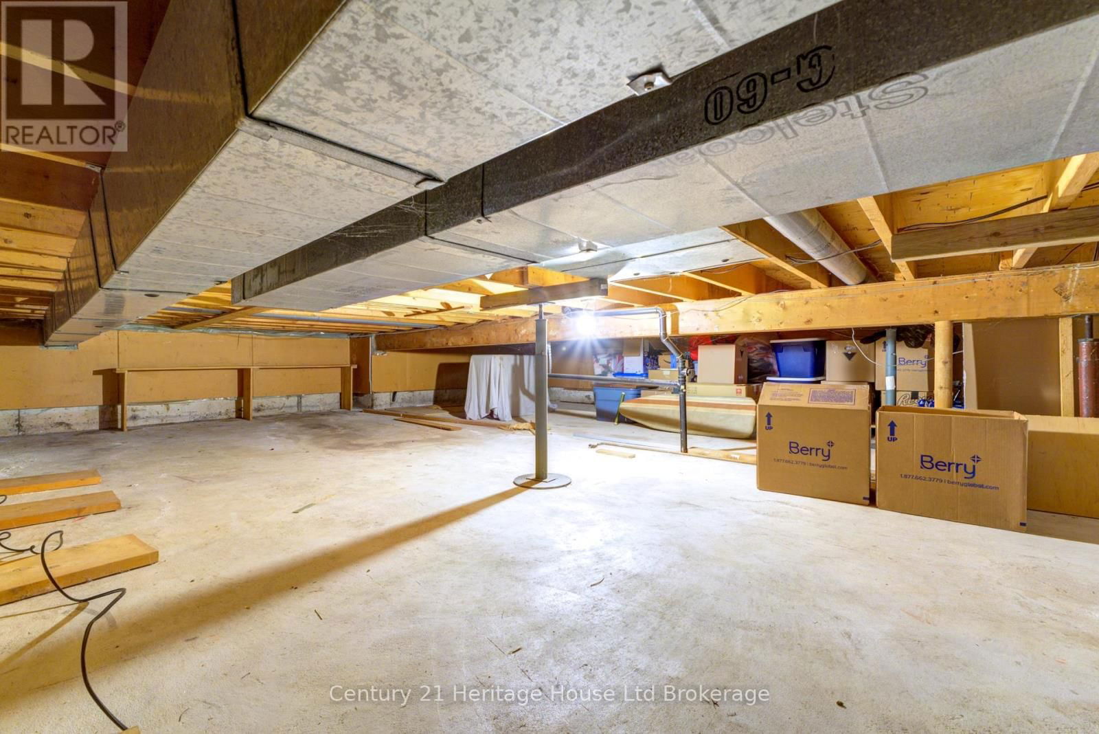 72 MAGNOLIA DRIVE Image 32