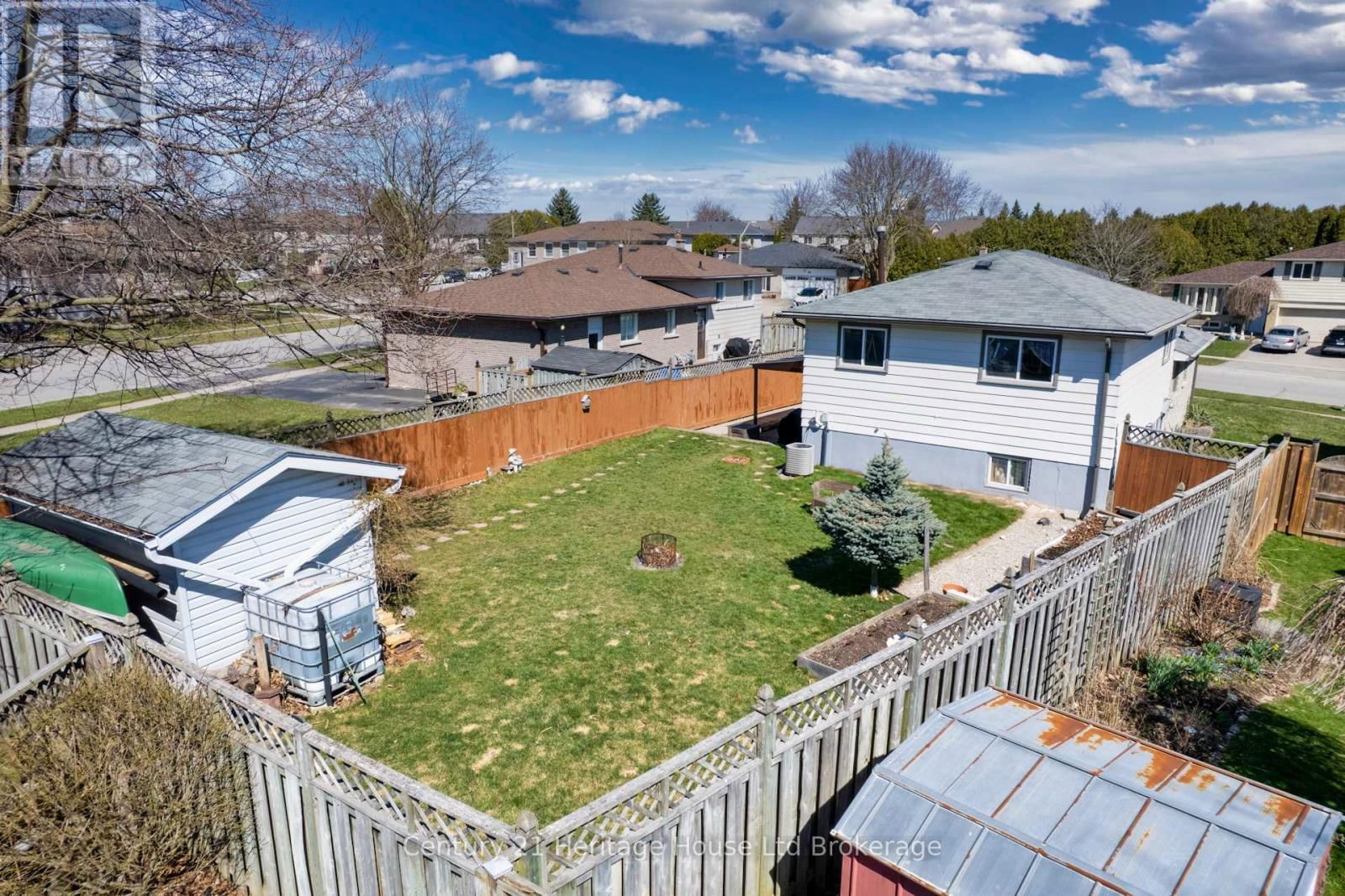 72 MAGNOLIA DRIVE Image 38