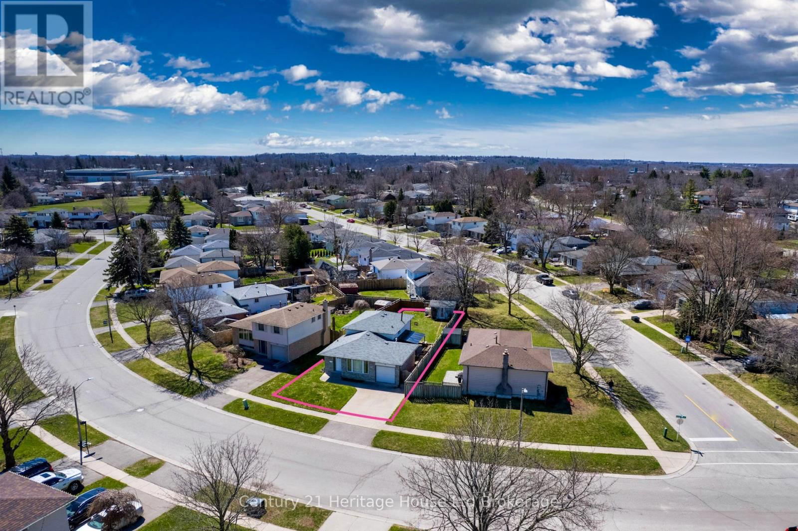72 MAGNOLIA DRIVE Image 47