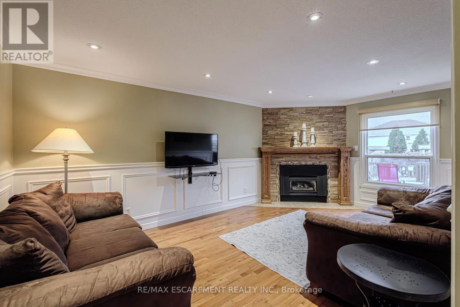 106 RUSHDALE DRIVE Image 20