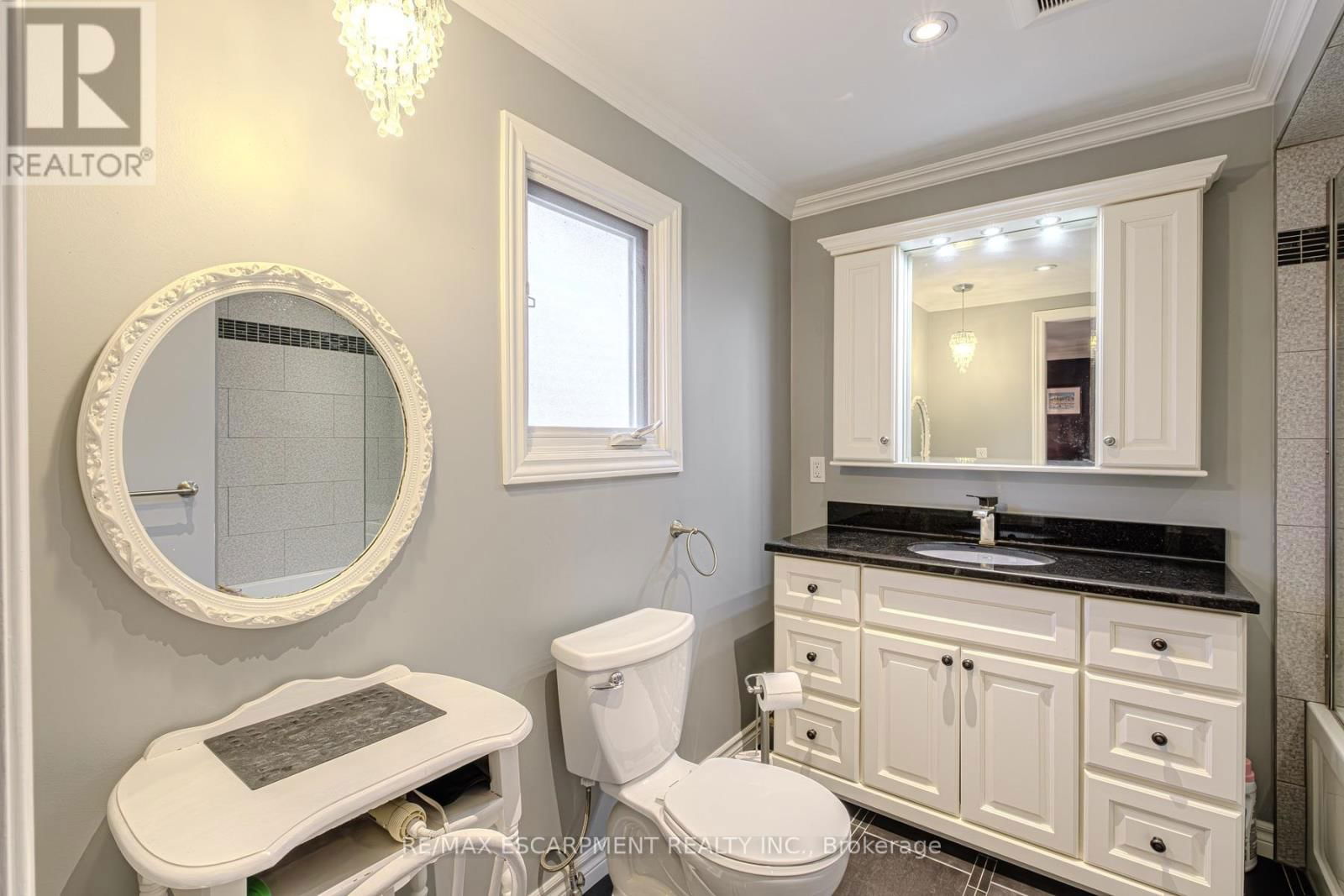 106 RUSHDALE DRIVE Image 28