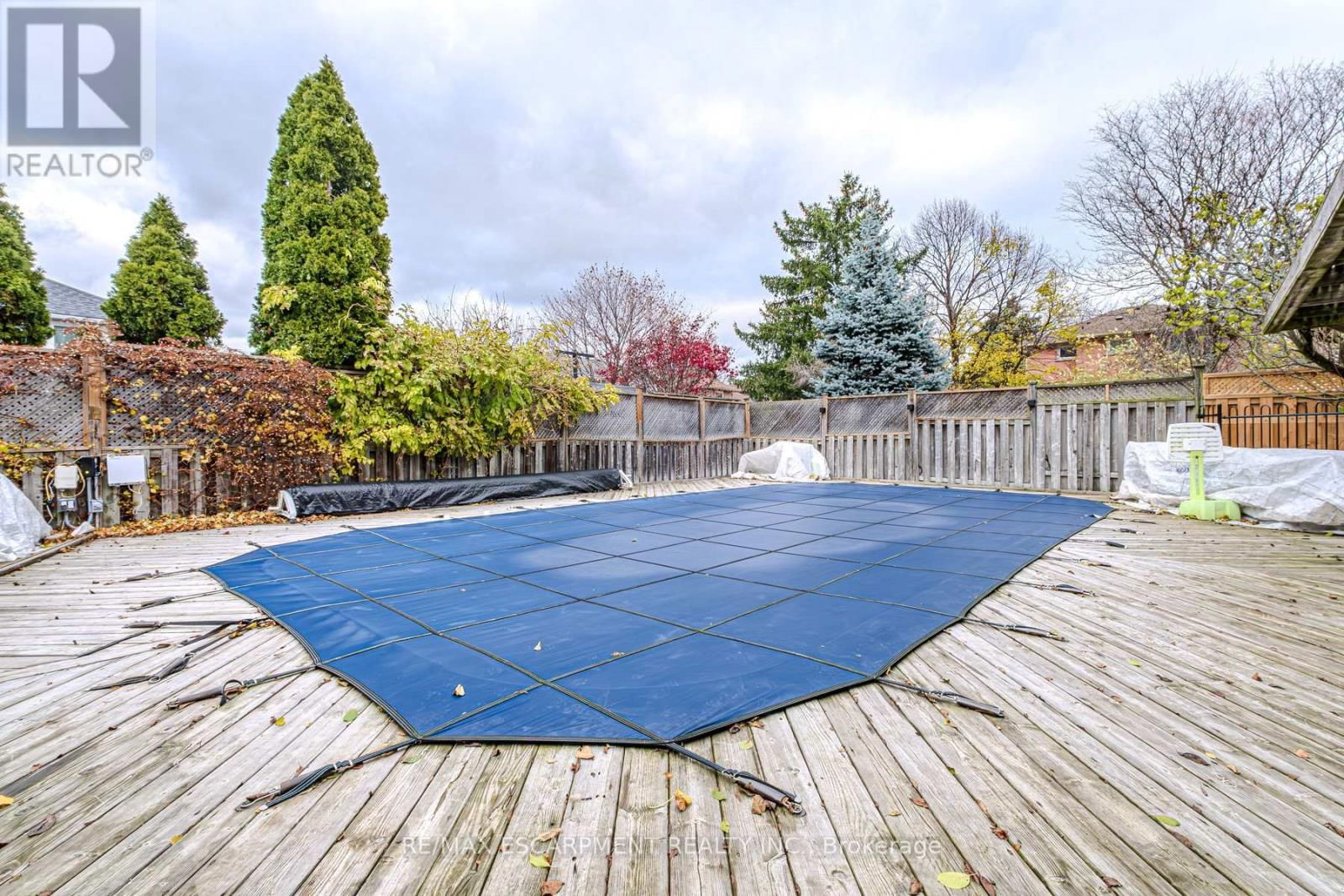 106 RUSHDALE DRIVE Image 44