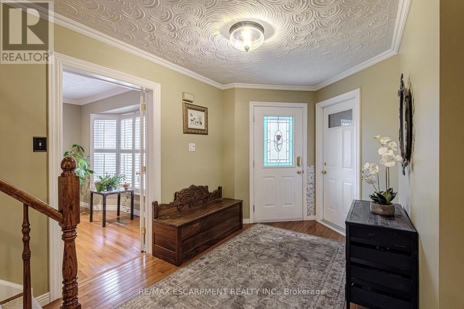 106 RUSHDALE DRIVE Image 5