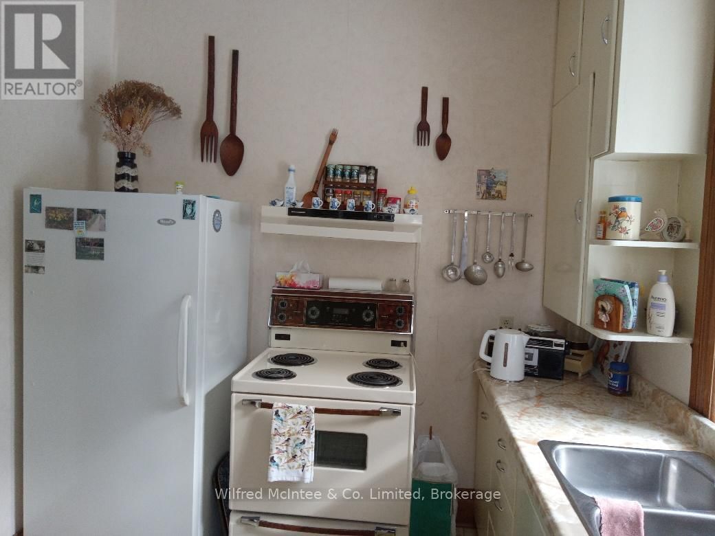 37547 GLENS HILL ROAD Image 18