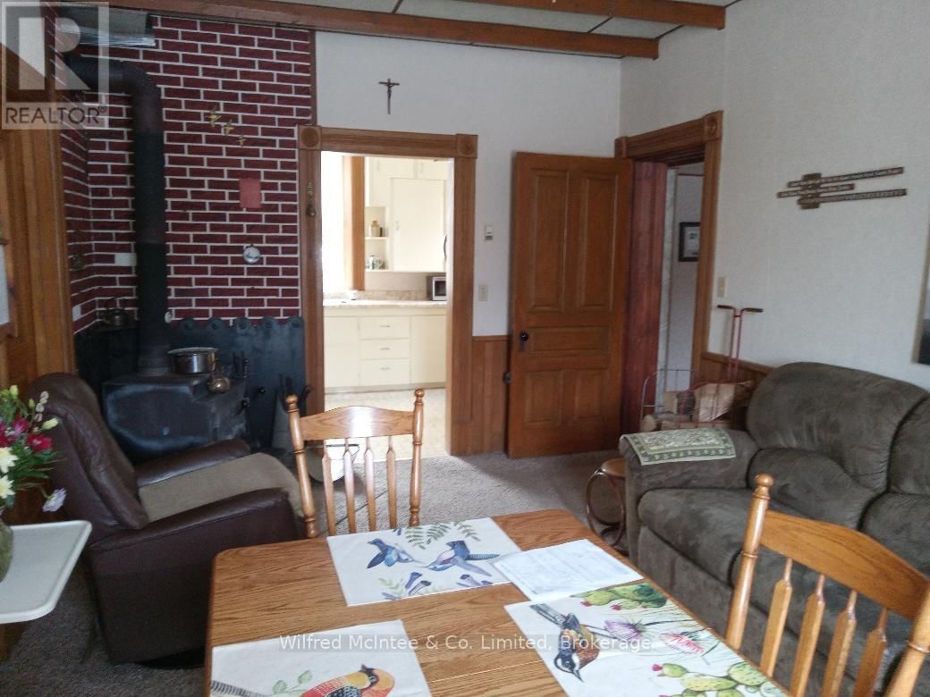 37547 GLENS HILL ROAD Image 28