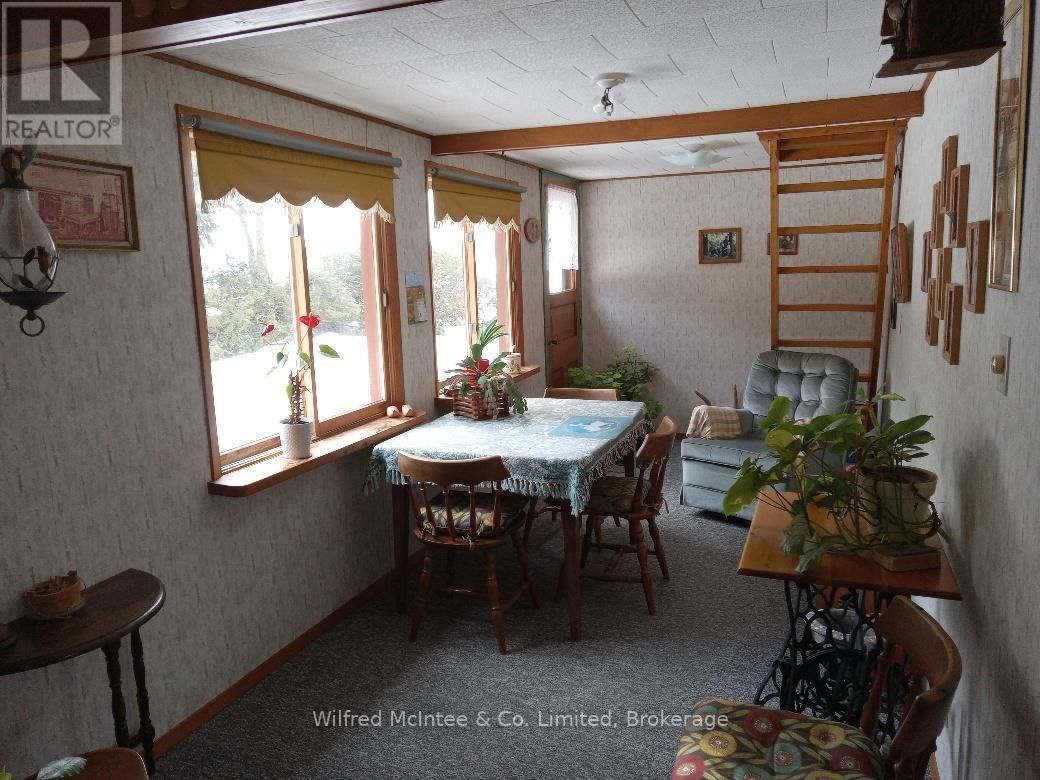 37547 GLENS HILL ROAD Image 33