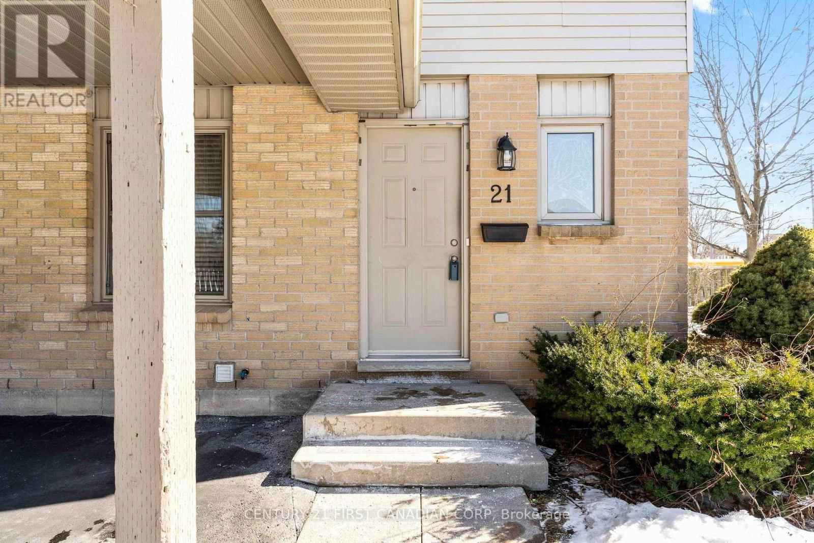 21 - 25 ERICA CRESCENT Image 4
