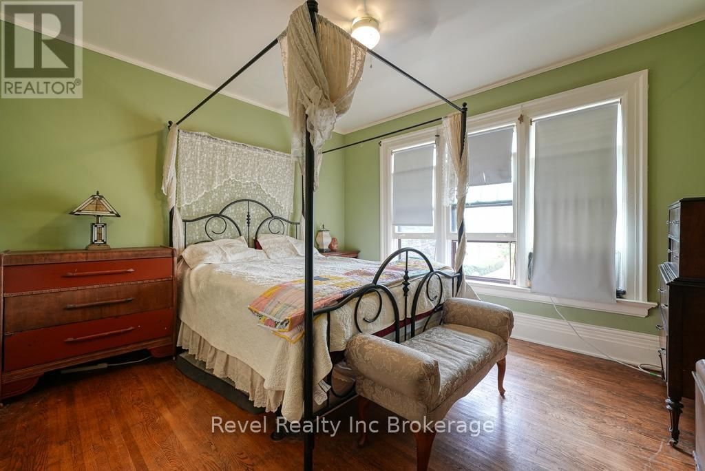 495 GEORGE STREET Image 17