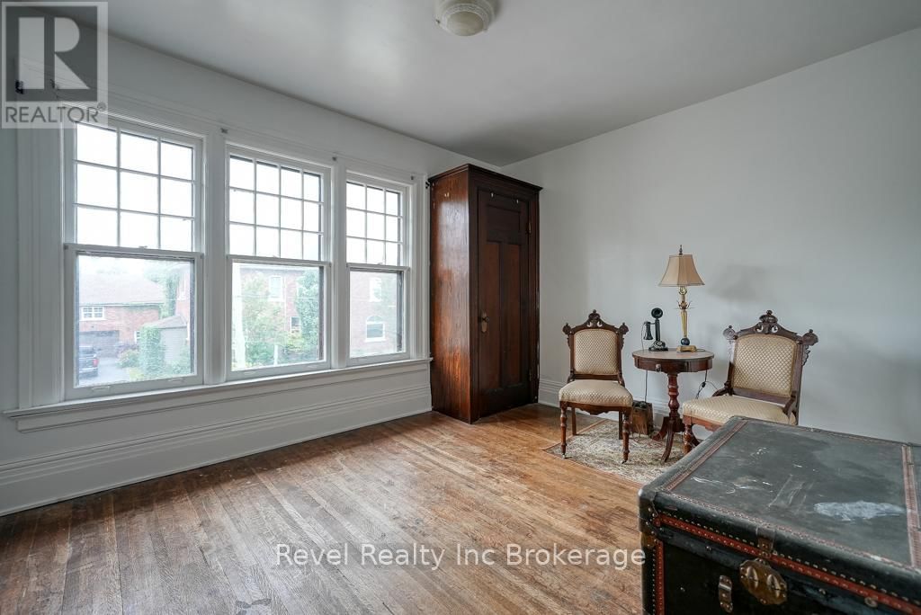 495 GEORGE STREET Image 18
