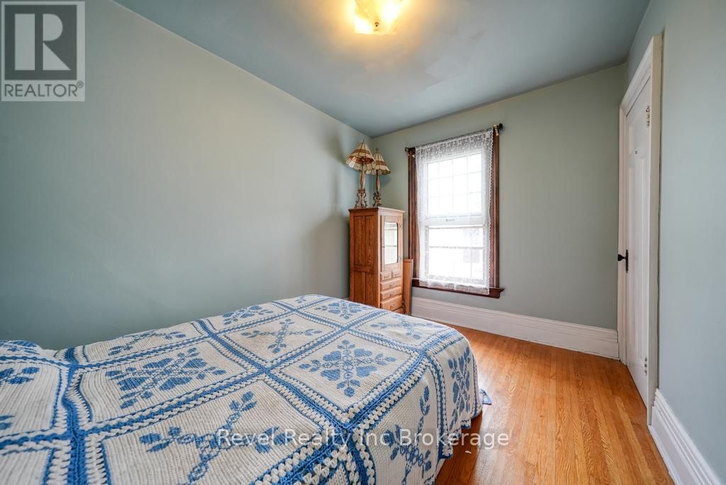 495 GEORGE STREET Image 20