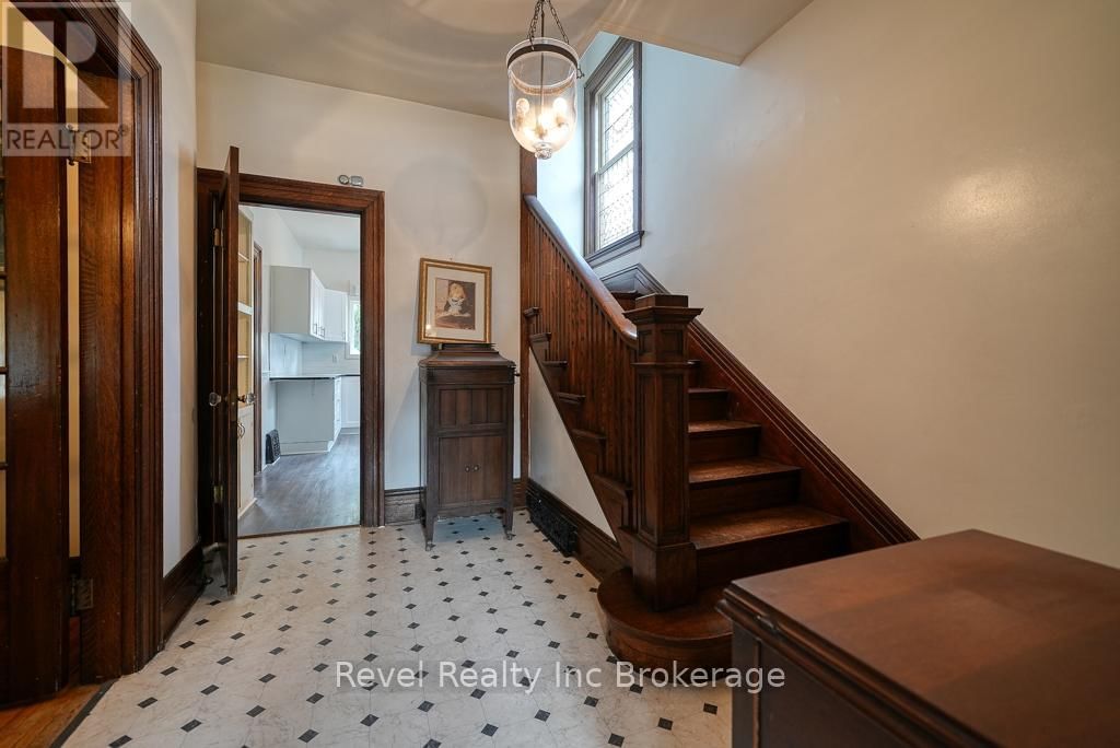 495 GEORGE STREET Image 6
