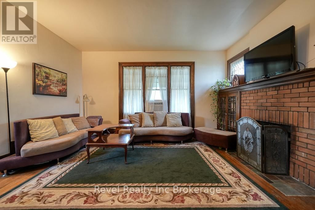 495 GEORGE STREET Image 9