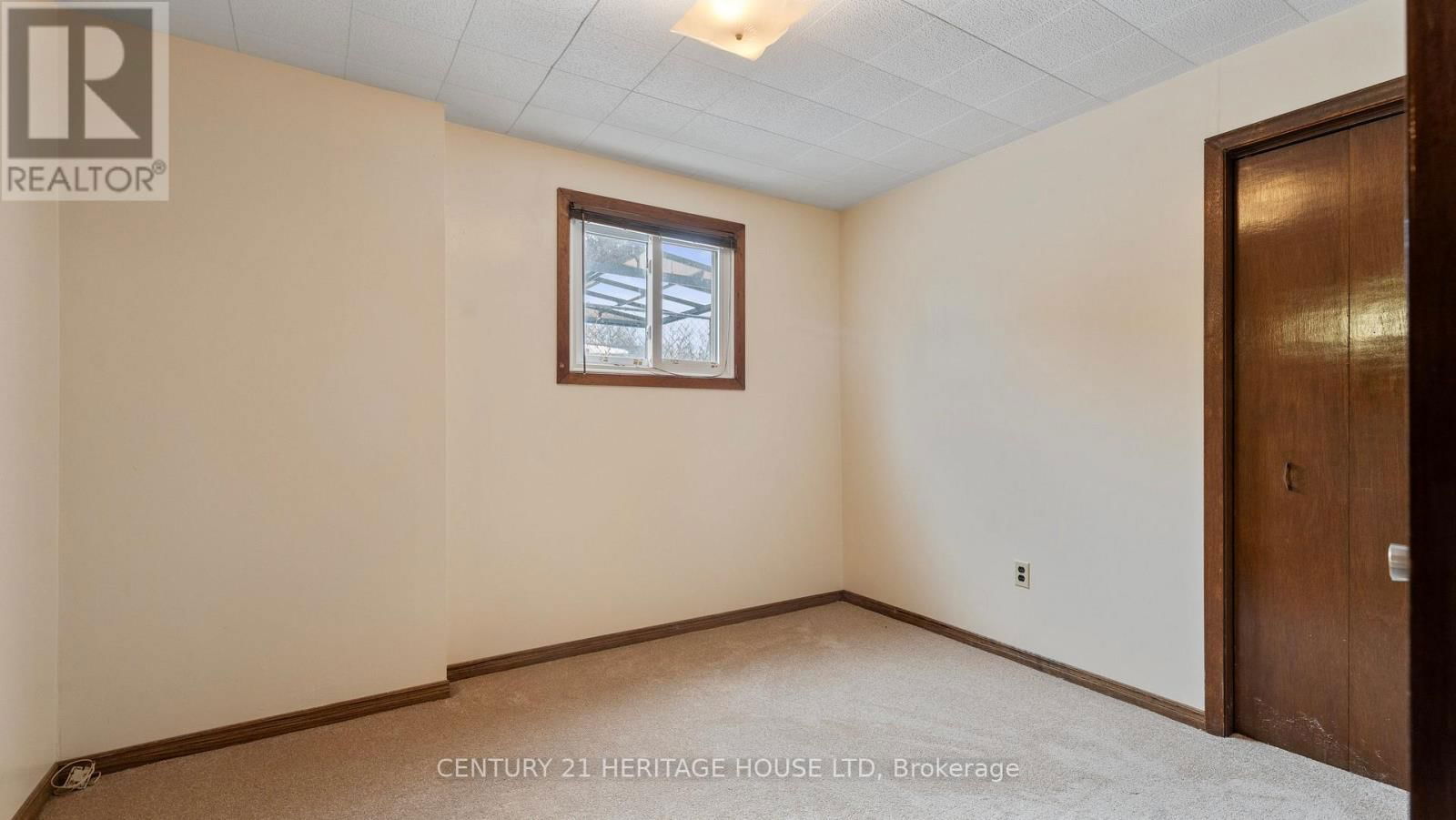 195 PARIS ROAD Image 21