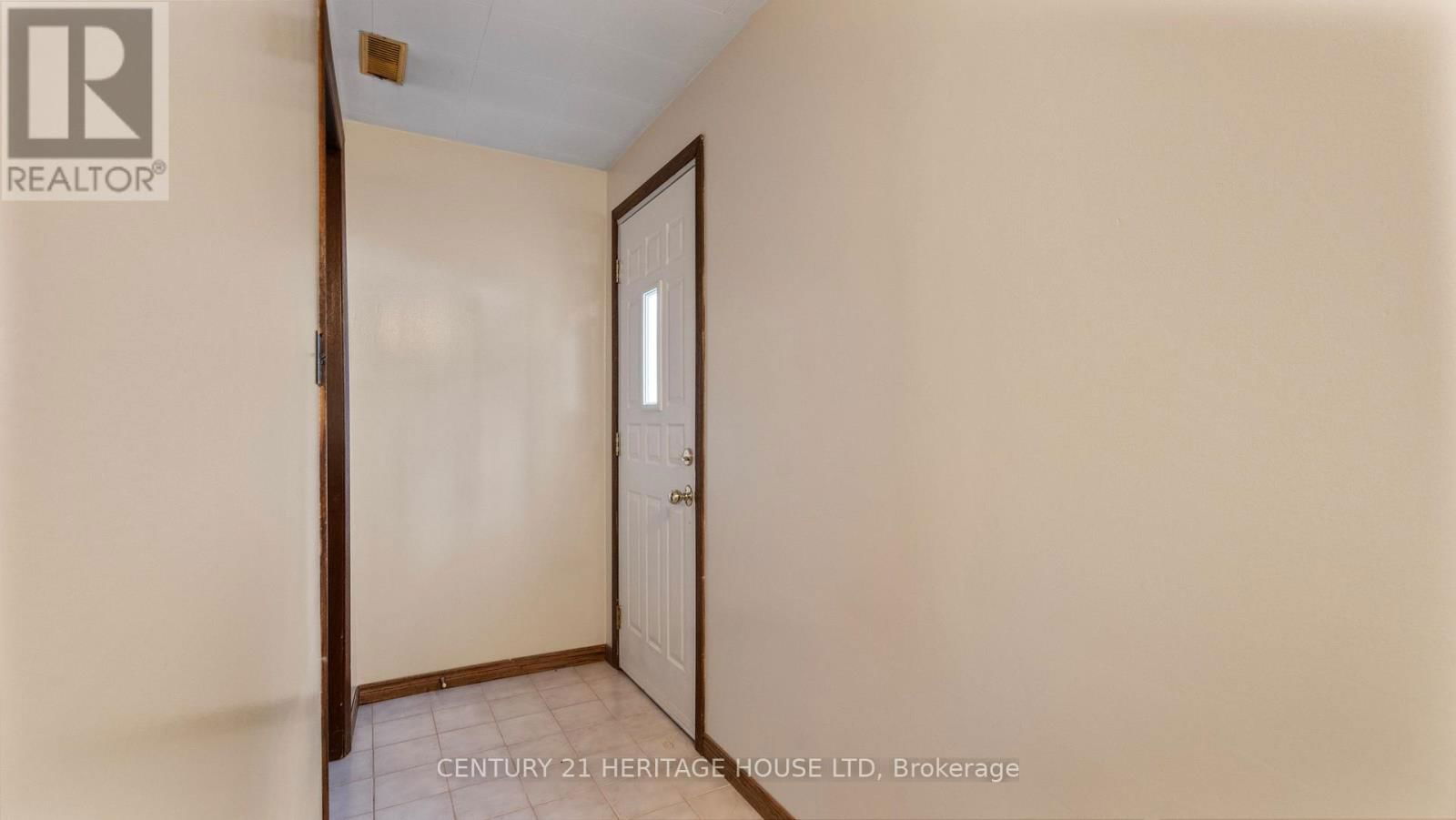 195 PARIS ROAD Image 24