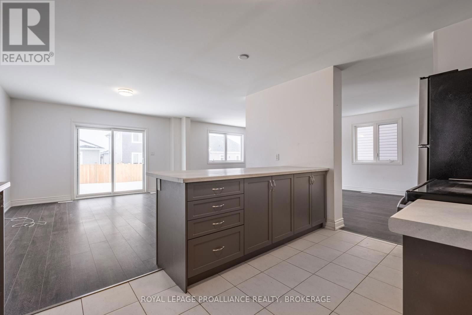 18 MILLCREEK DRIVE Image 14