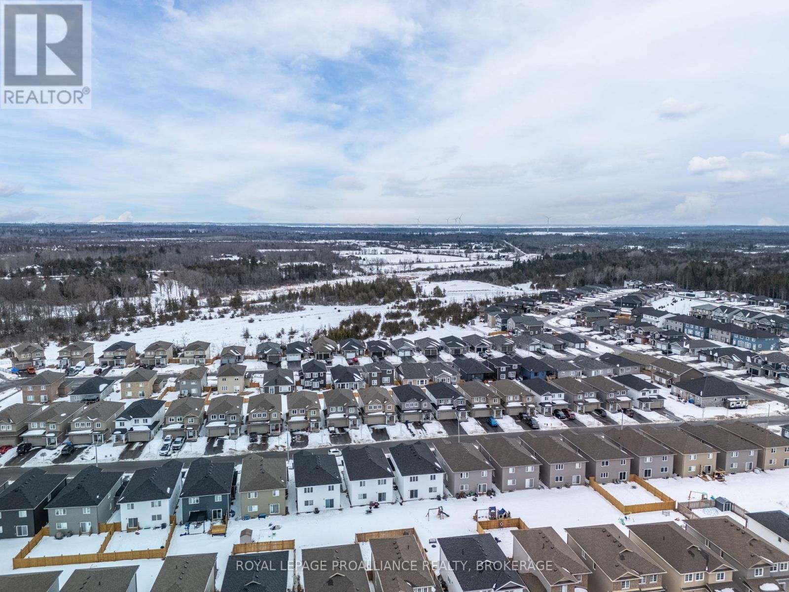 18 MILLCREEK DRIVE Image 44