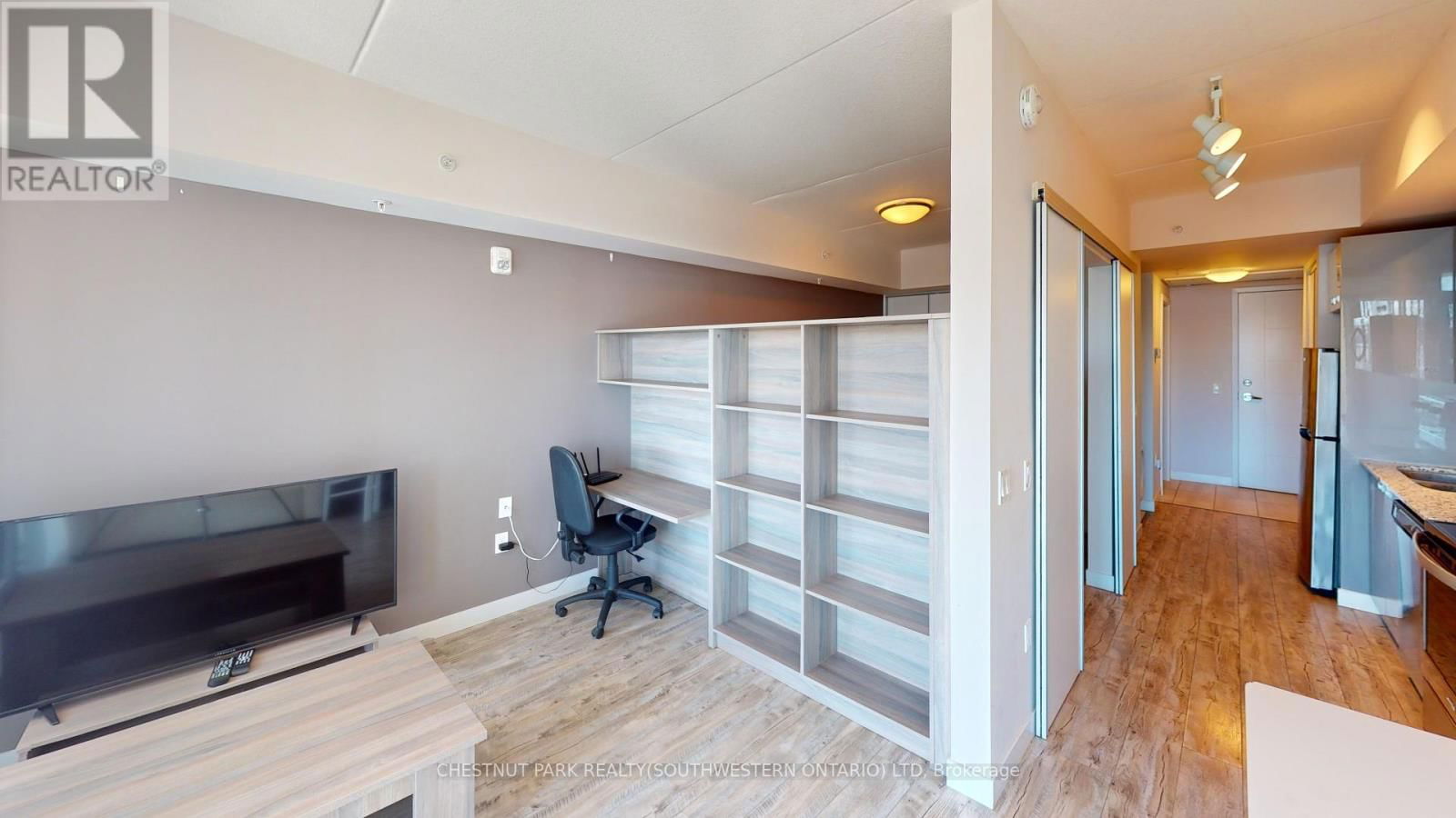 406 - 257 HEMLOCK STREET Image 19