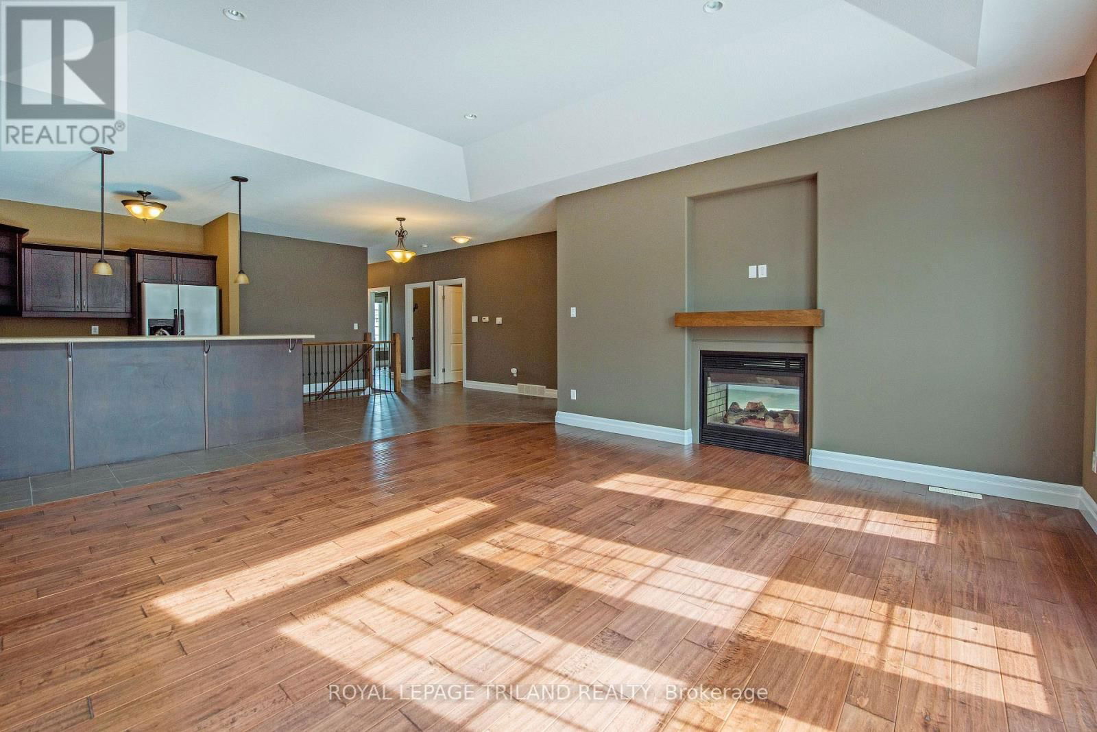9 - 1571 CORONATION DRIVE Image 20