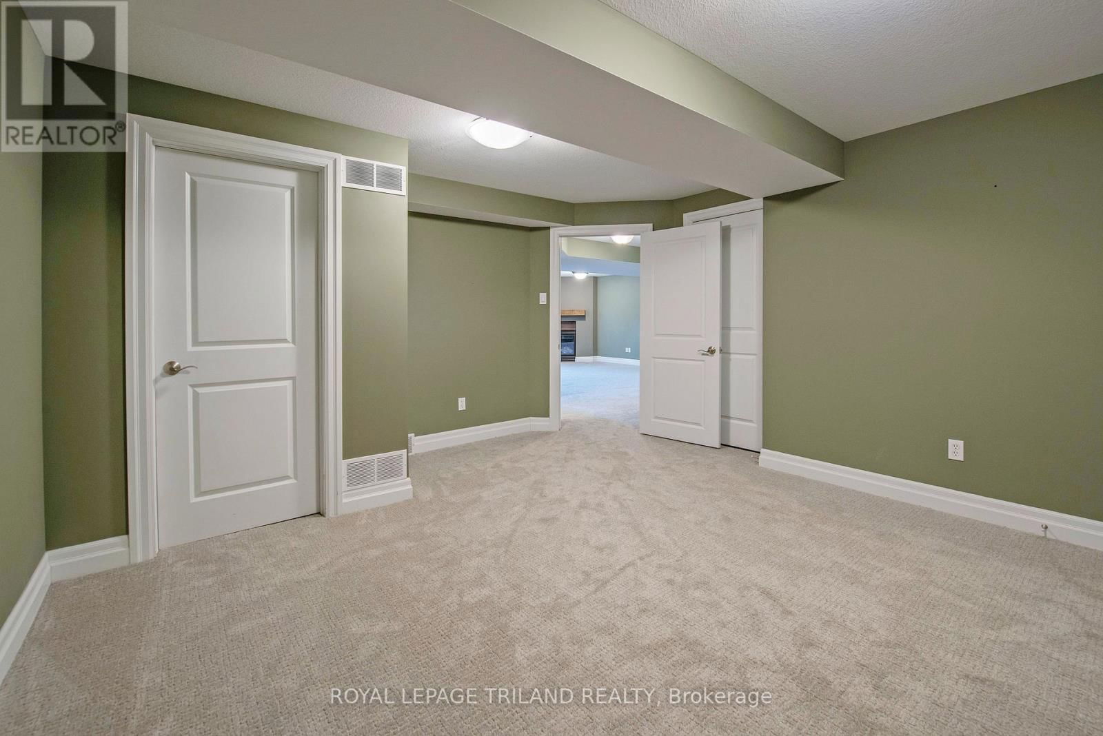 9 - 1571 CORONATION DRIVE Image 34