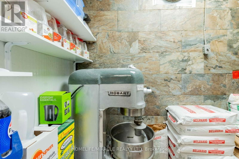 Image #1 of Restaurant for Sale at Speedvale, Guelph , Ontario