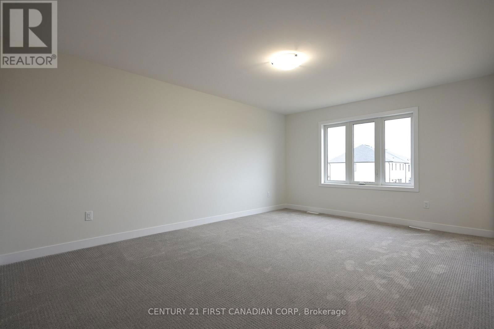 6686 HAYWARD DRIVE Image 12