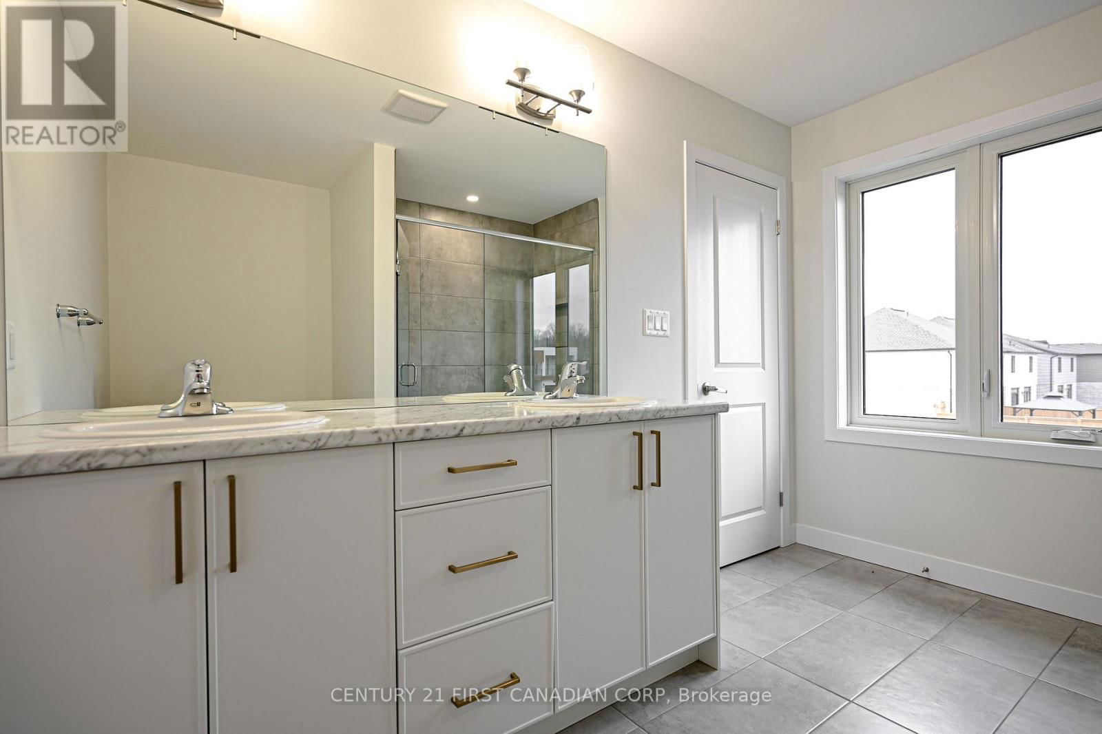 6686 HAYWARD DRIVE Image 14