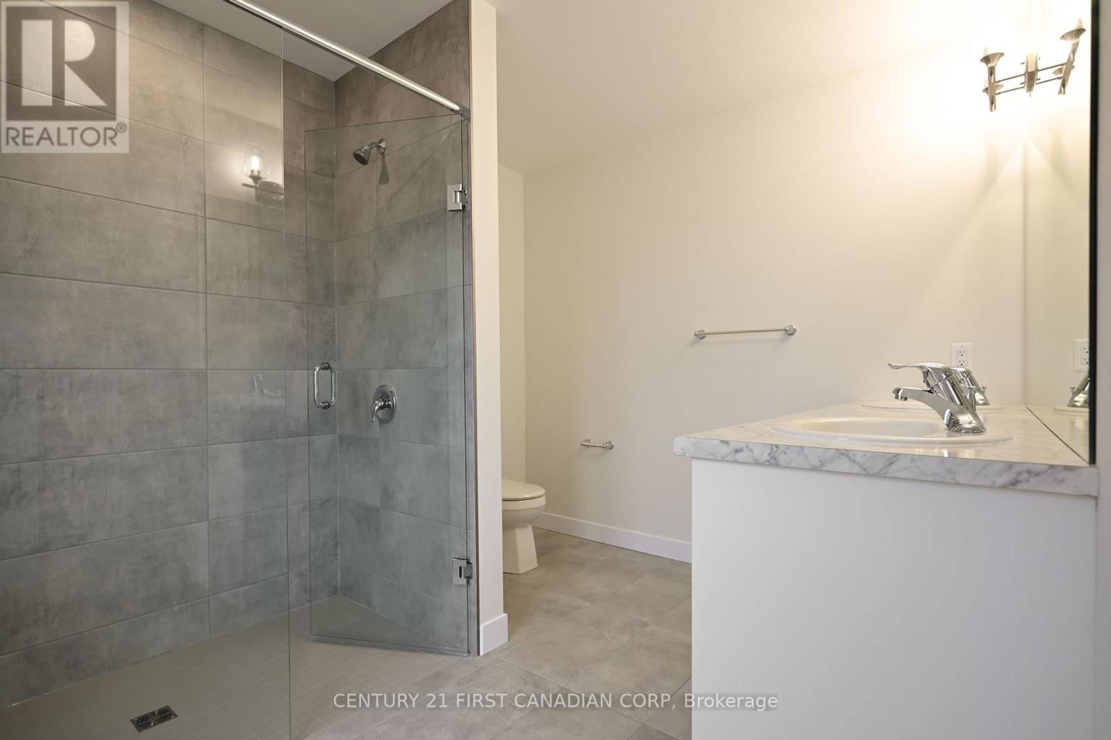 6686 HAYWARD DRIVE Image 15