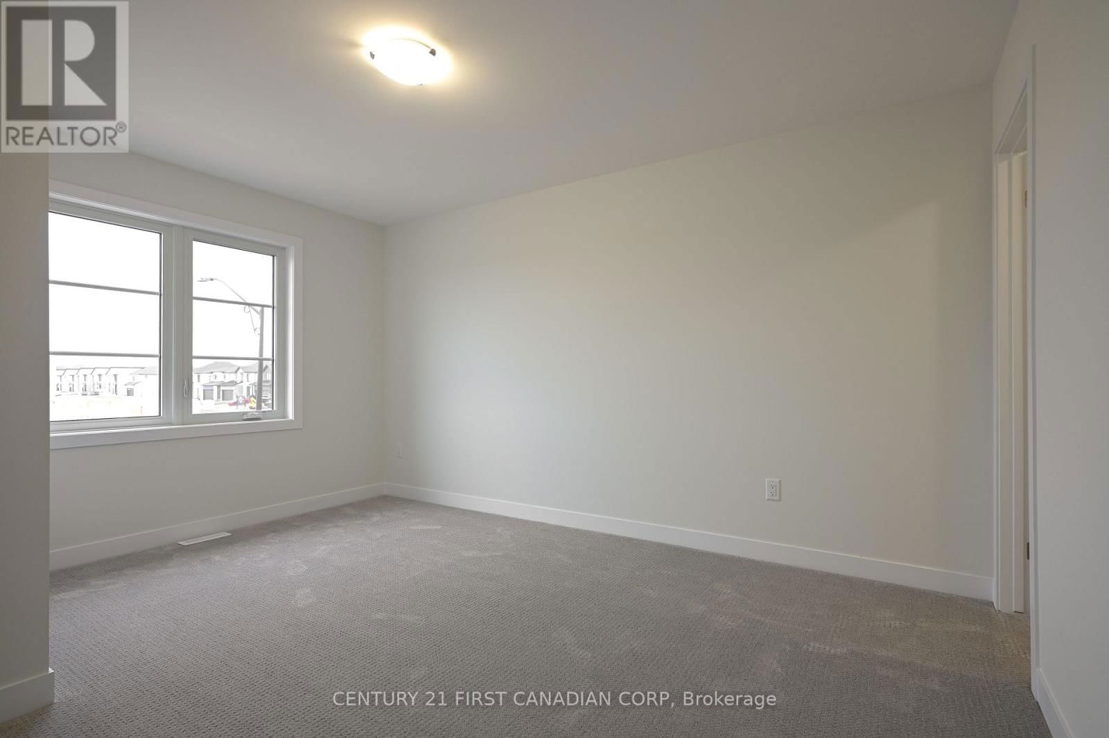 6686 HAYWARD DRIVE Image 17