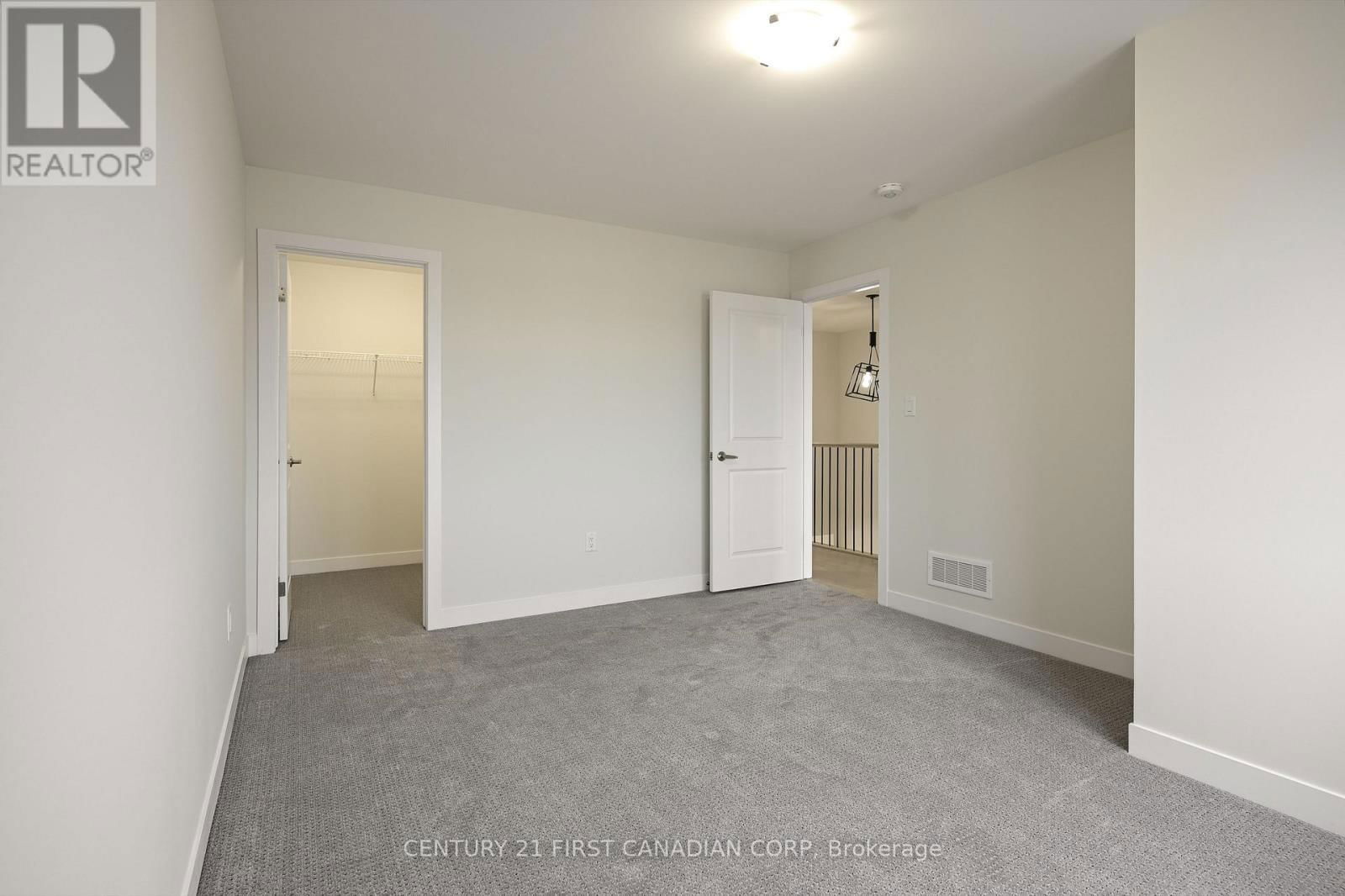 6686 HAYWARD DRIVE Image 18