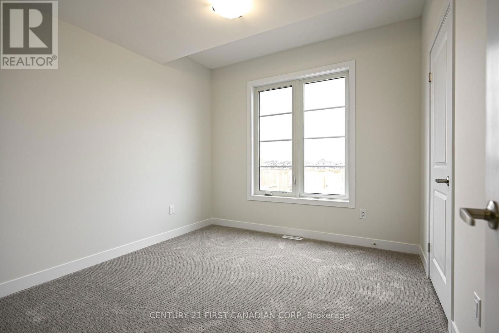 6686 HAYWARD DRIVE Image 19